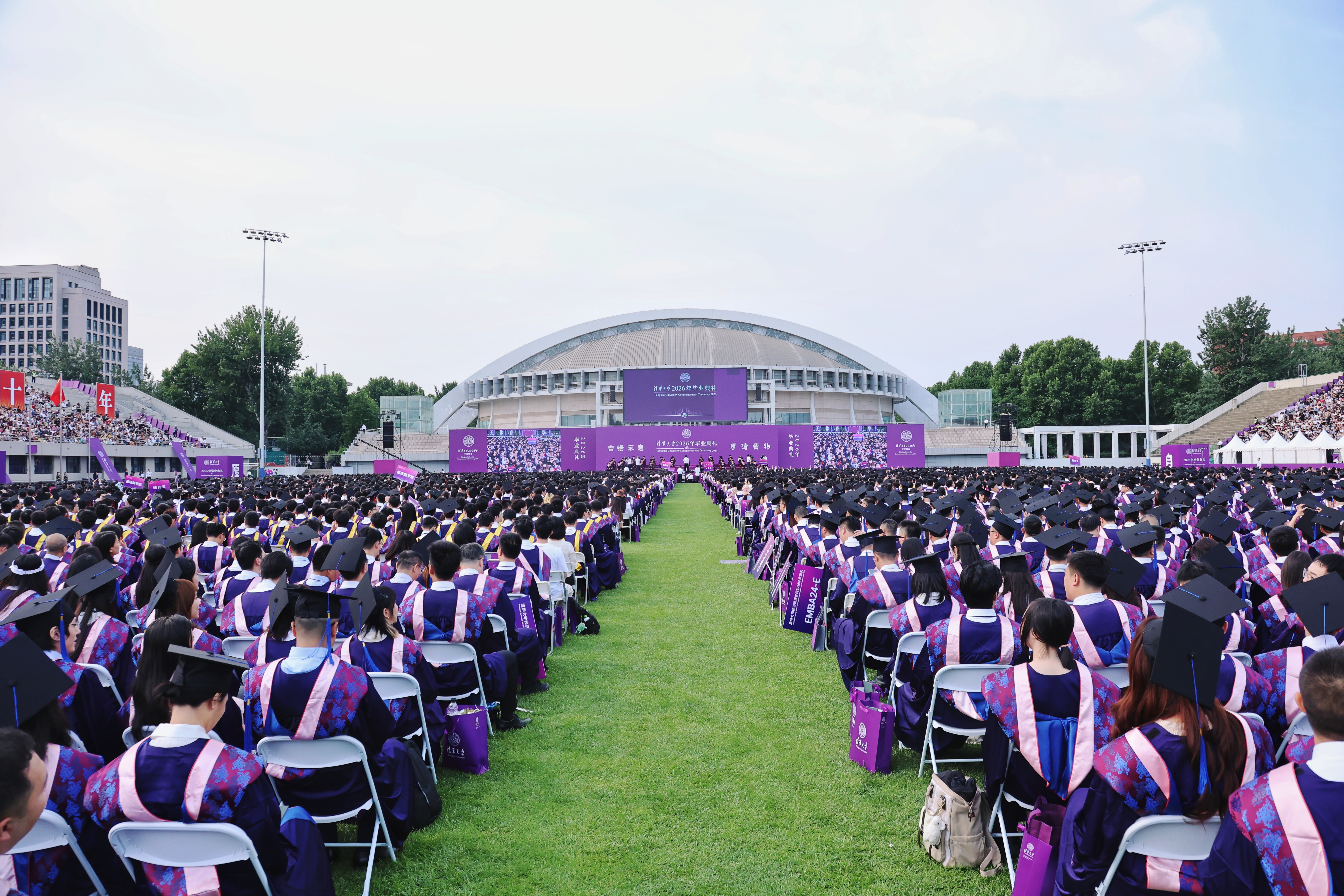 20260628-26研究生毕业典礼-杨屿涵-典礼现场1.jpg